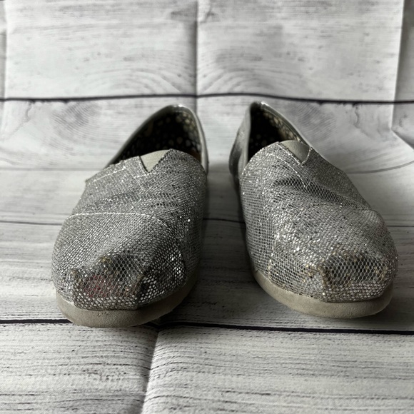 Women’s silver glitter Toms - Picture 3 of 7
